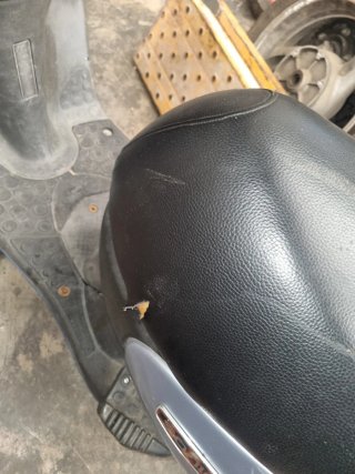 DESPIECE Aprilia Sonic 49cc Scooter 2001-2006