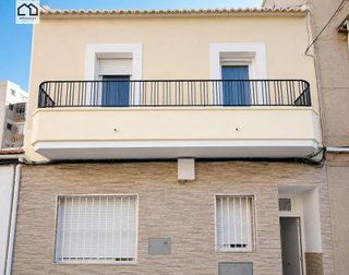 Edificio en venta en Carrús Est - Camí dels Magros en Elche