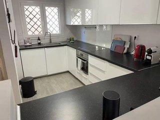 Piso en venta en Los Naranjos - Las Brisas en Marbella
