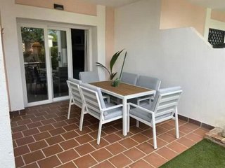 Piso en venta en Los Naranjos - Las Brisas en Marbella