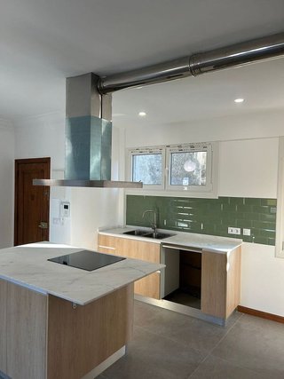 Piso en venta en Teis en Vigo