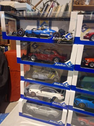 Coches Solido 1:18