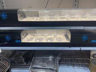 Vitrinas de tapas nuevas