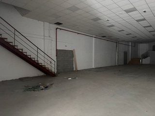 Nave industrial en alquiler en Teo
