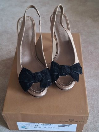 Zapatos tacón destalonados Gloria Ortiz T36