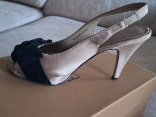 Zapatos tacón destalonados Gloria Ortiz T36