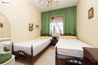 Piso en venta en Camino de Ronda - Rosaleda en Granada