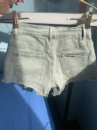 Shorts vaqueros Trendie verdes con strass Talla S
