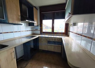 Piso en venta en El Polígono en Gijón