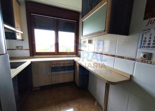 Piso en venta en El Polígono en Gijón