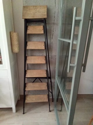 Escalera antigua francesa metal y madera