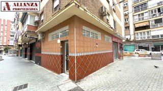 Local comercial en alquiler en La Unión - Cruz de Humilladero - Los Tilos en Málaga