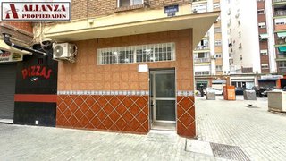Local comercial en alquiler en La Unión - Cruz de Humilladero - Los Tilos en Málaga