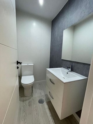 Piso en alquiler en Polígono Cartuja – La Paz en Granada