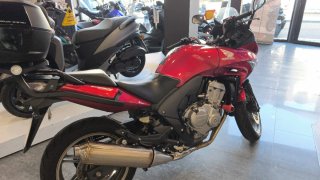 Honda CBF 600 S Roja