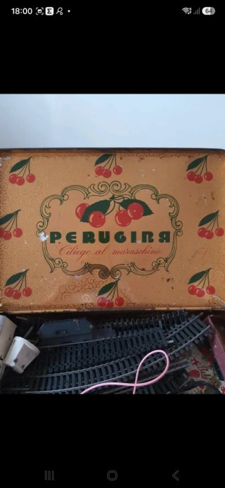 Scatola Latta Vintage Perugina Ciliegie