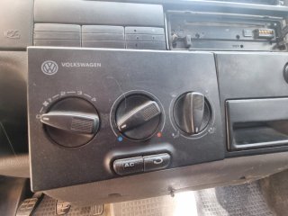 Volkswagen Transporter T4 Camper 2.5 TDI Averiada