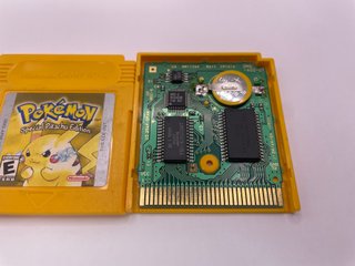 Pokemon Yellow Pikachu Edition Nintendo Game Boy G