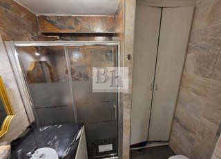 Piso en venta en La Goleta - San Felipe Neri en Málaga