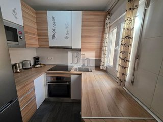 Piso en venta en La Goleta - San Felipe Neri en Málaga