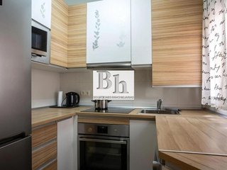 Piso en venta en La Goleta - San Felipe Neri en Málaga