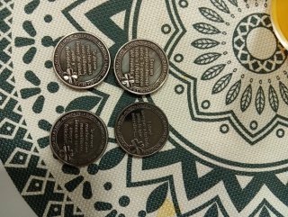Todas las monedas en 8 euros