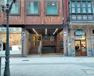 Local comercial en alquiler en Barrio de Abando en Bilbao