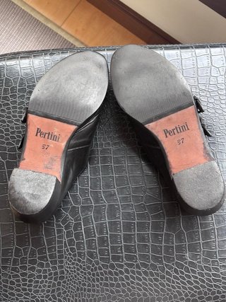 Zapatos de vestir Pertini mujer negros