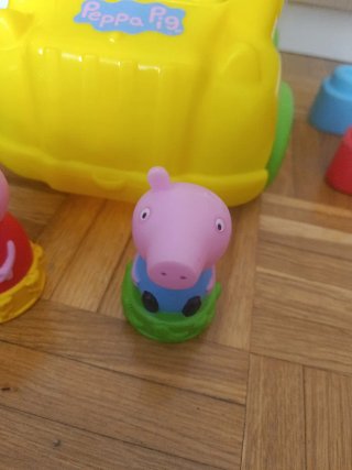 Autobús Peppa Pig Clementoni 18+ meses