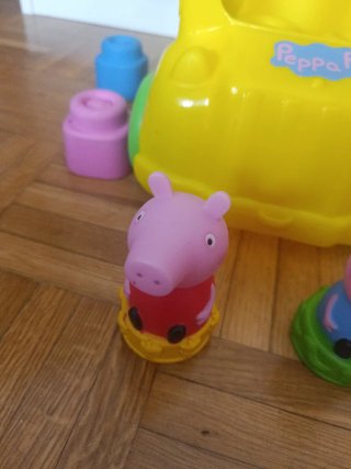 Autobús Peppa Pig Clementoni 18+ meses
