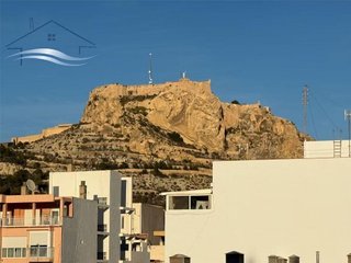 Piso en venta en Centro en Alicante