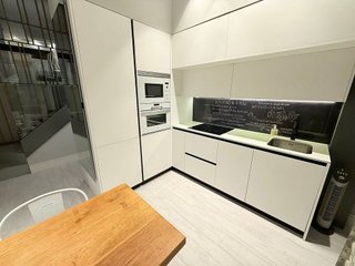 Piso en venta en Almagro en Madrid