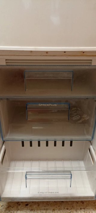 Nevera Combi No frost Electrolux