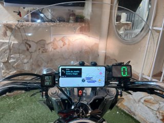 Triumph Rocket III Negra y Blanca