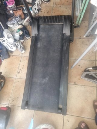 Vendo. Senta. De. Andar