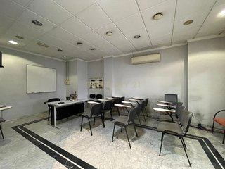 Local comercial en alquiler en Guadix