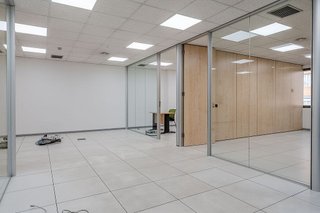 Nave industrial en venta en San Fermín en Madrid