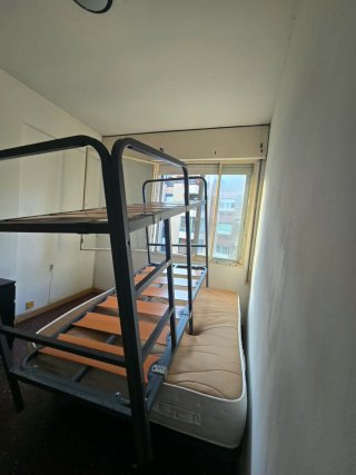 Litera metálica casi nuevo