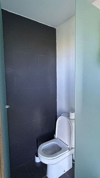 Local comercial en alquiler en Santa Cruz - Industria - Polígono Campollano en Albacete