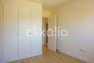 Piso en venta en Valdeacederas en Madrid