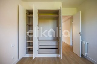 Piso en venta en Valdeacederas en Madrid
