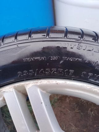 Llantas Audi R17 (5 unidades)