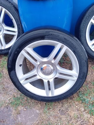 Llantas Audi R17 (5 unidades)