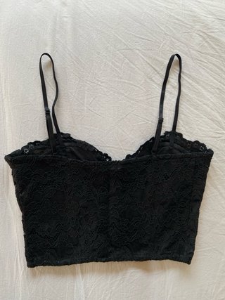 Top lencero encaje Zara