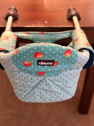 Silla de mesa para bebé 6m+ venta solo en persona