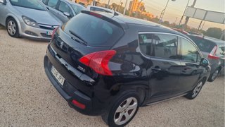 Peugeot 3008 2011