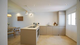 Piso en venta en Los Naranjos - Las Brisas en Marbella