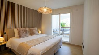 Piso en venta en Los Naranjos - Las Brisas en Marbella
