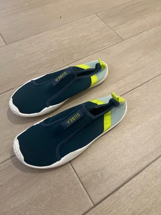 Zapatillas de playa SUBEA talla 36-37