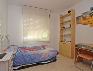 Piso en alquiler en Bola de Oro - Serrallo en Granada